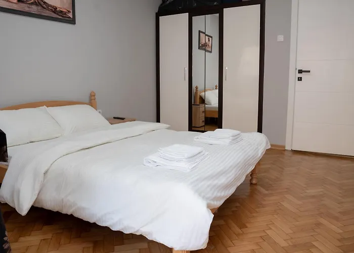 Tommy Apartment